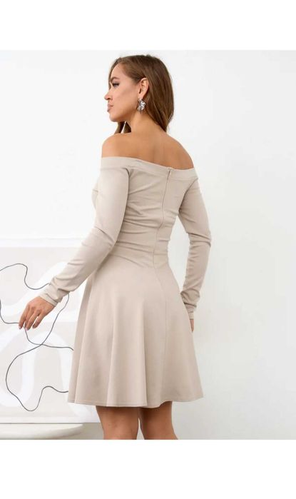 Новое Шикарное платье