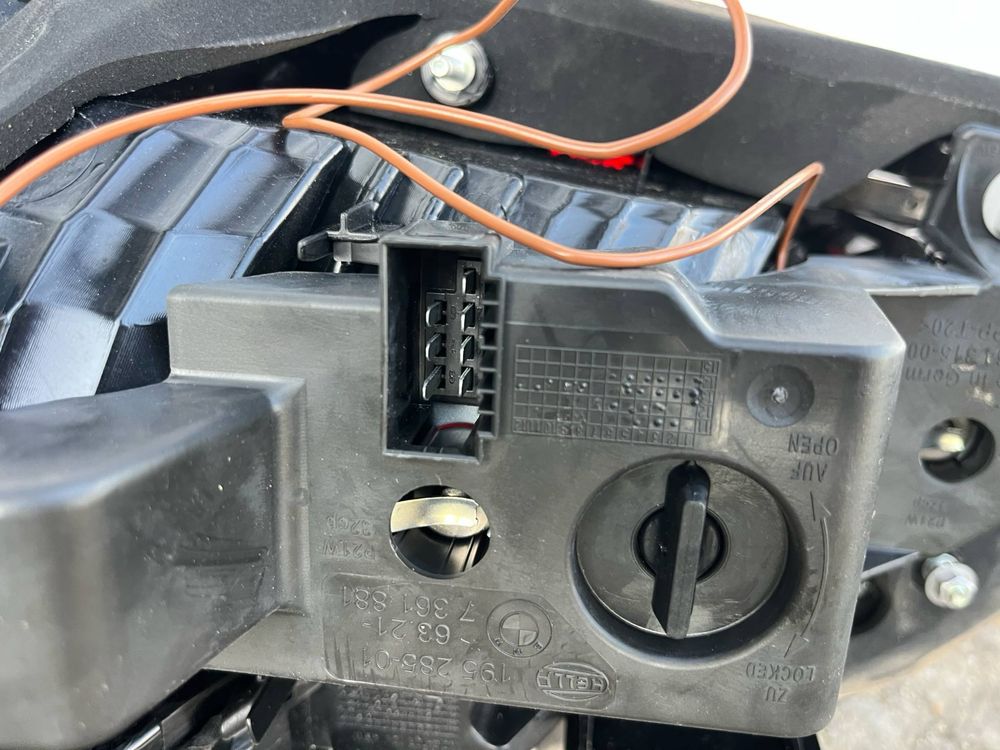 Фейслифт LCI стопове за БМВ BMW E60 с букси