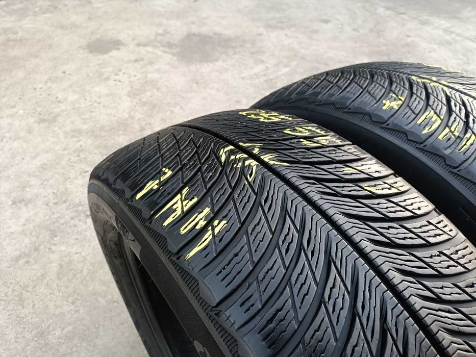 Doua anvelope iarna 235 55 19 michelin pilot alpin 5 profil de 7 mm