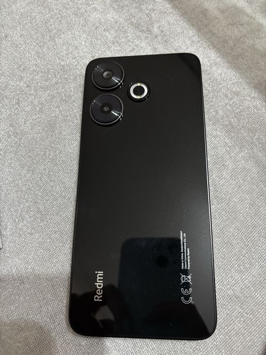 Телефон Redmi 13