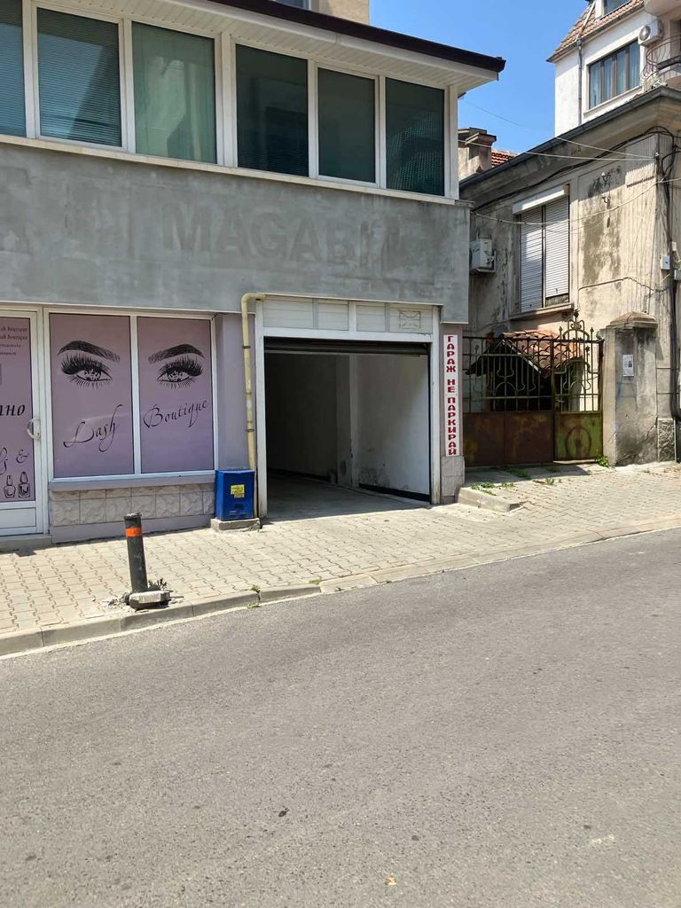Продава се Четиристаен апартамент в Стара Загора, Аязмото - 110 кв.м за 1364 €/кв.м - Снимка #1