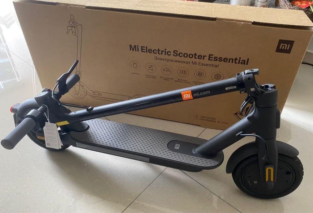 Электросамокат продам фирма Xiaomi