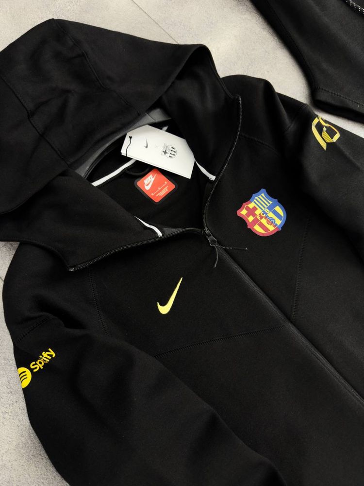 Trening Nike Tech Barcelona