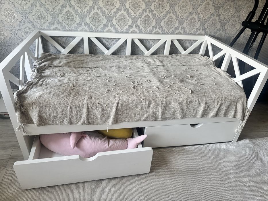 Детская кровать в отличном состоянии