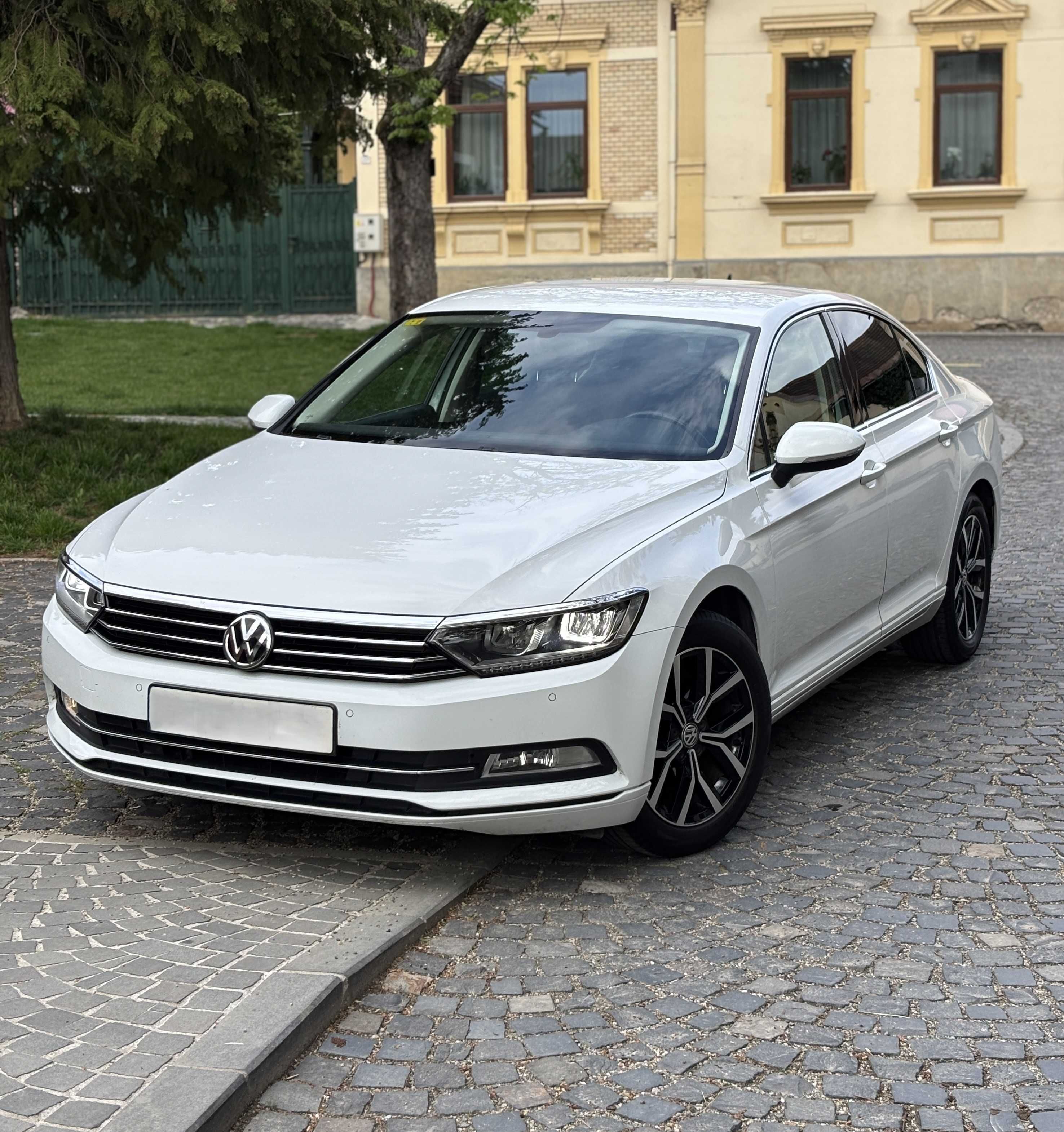 Volkswagen Passat 1.5 TSI Advance | 2020 |