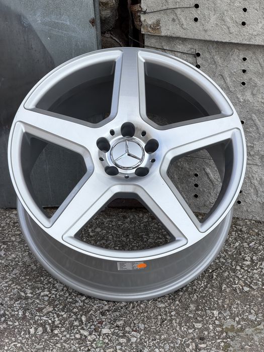 Джанти за Мерцедес Mercedes 19 “ цола 5х112 нови Спорт Пакет E S CLS