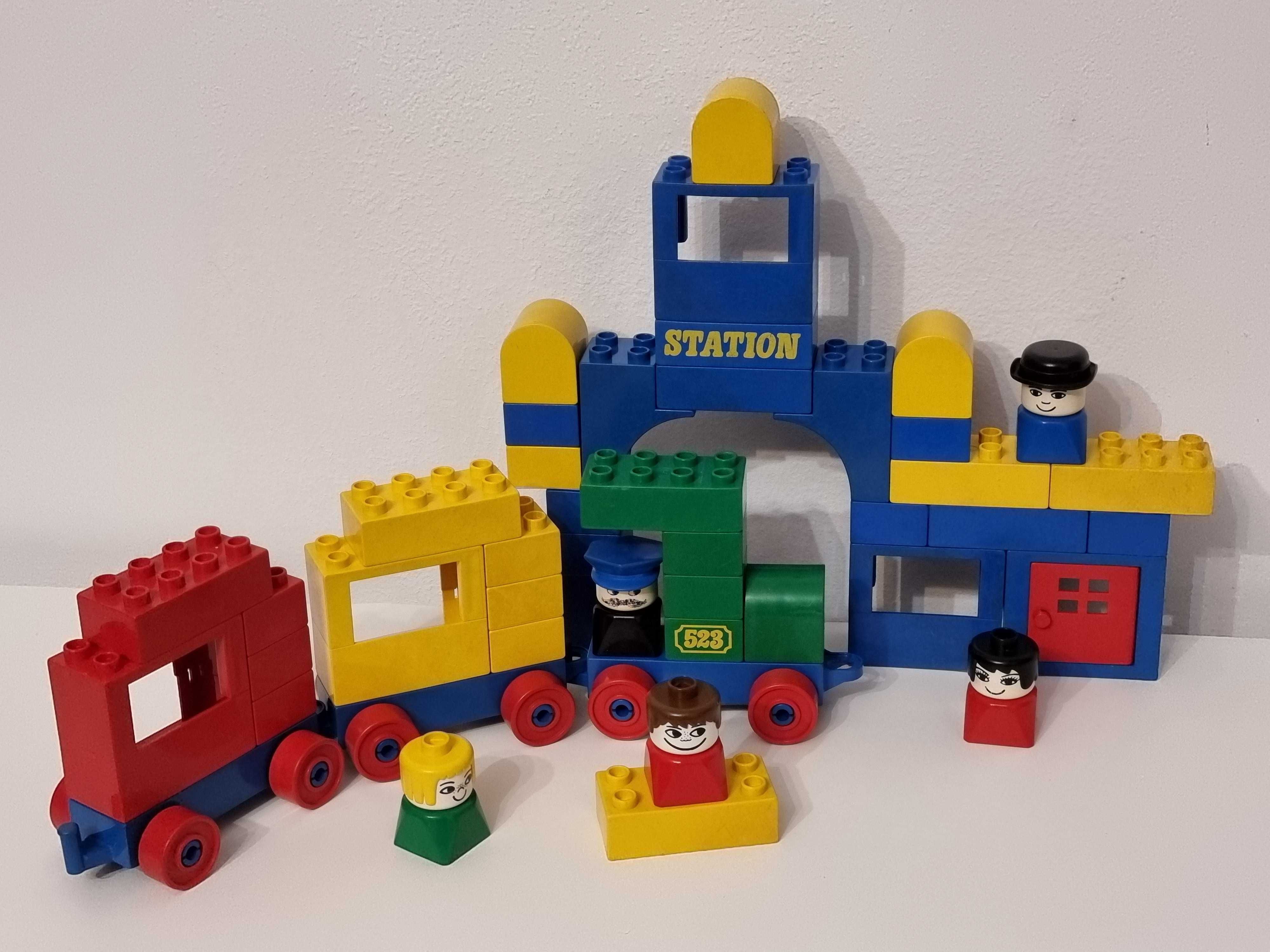 Tren si statie vintage Lego Duplo 523