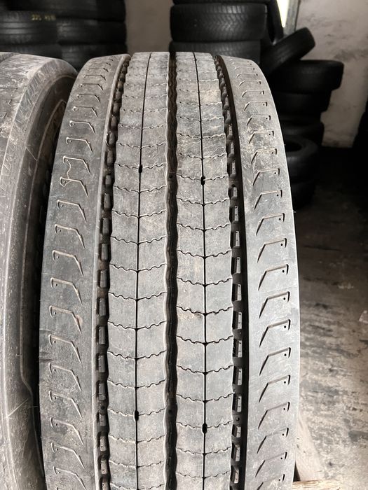 2 anvelope camion NOI 315/70/22.5 , Michelin , DOT 2022 !