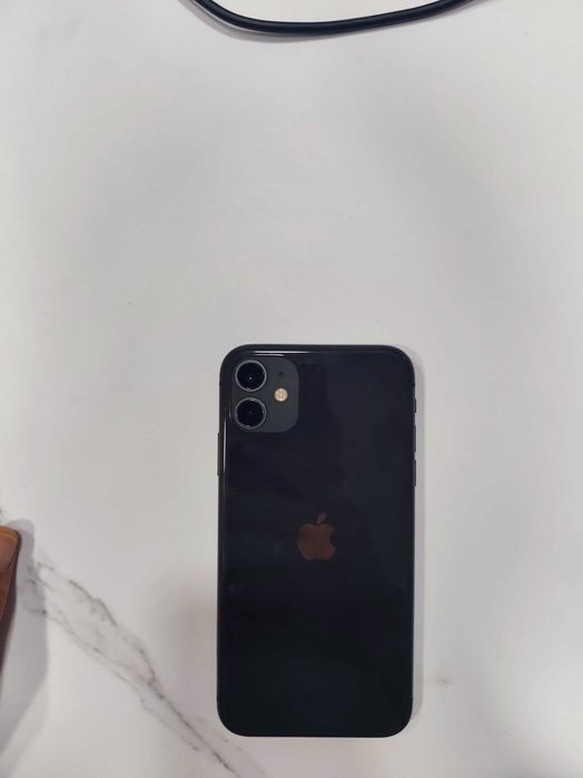 Iphone 11 BLACK 64GB 100%battery