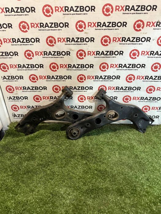Передние рычаги на  Lexus NX / Лексус НКС