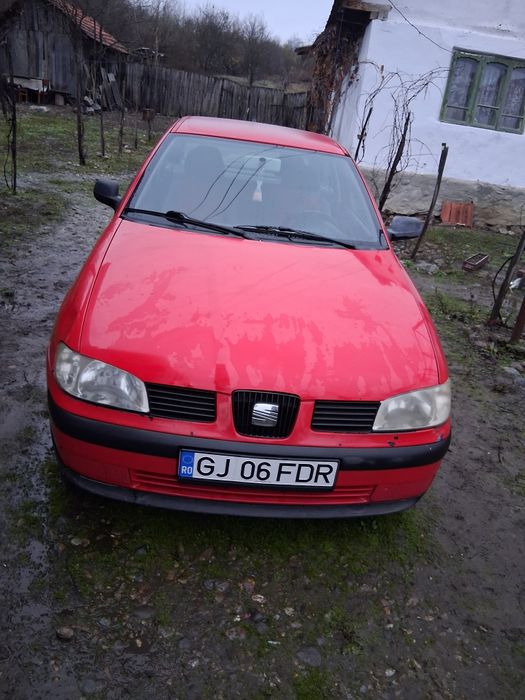 Vând seat ibiza  mai multe detalii telefonic