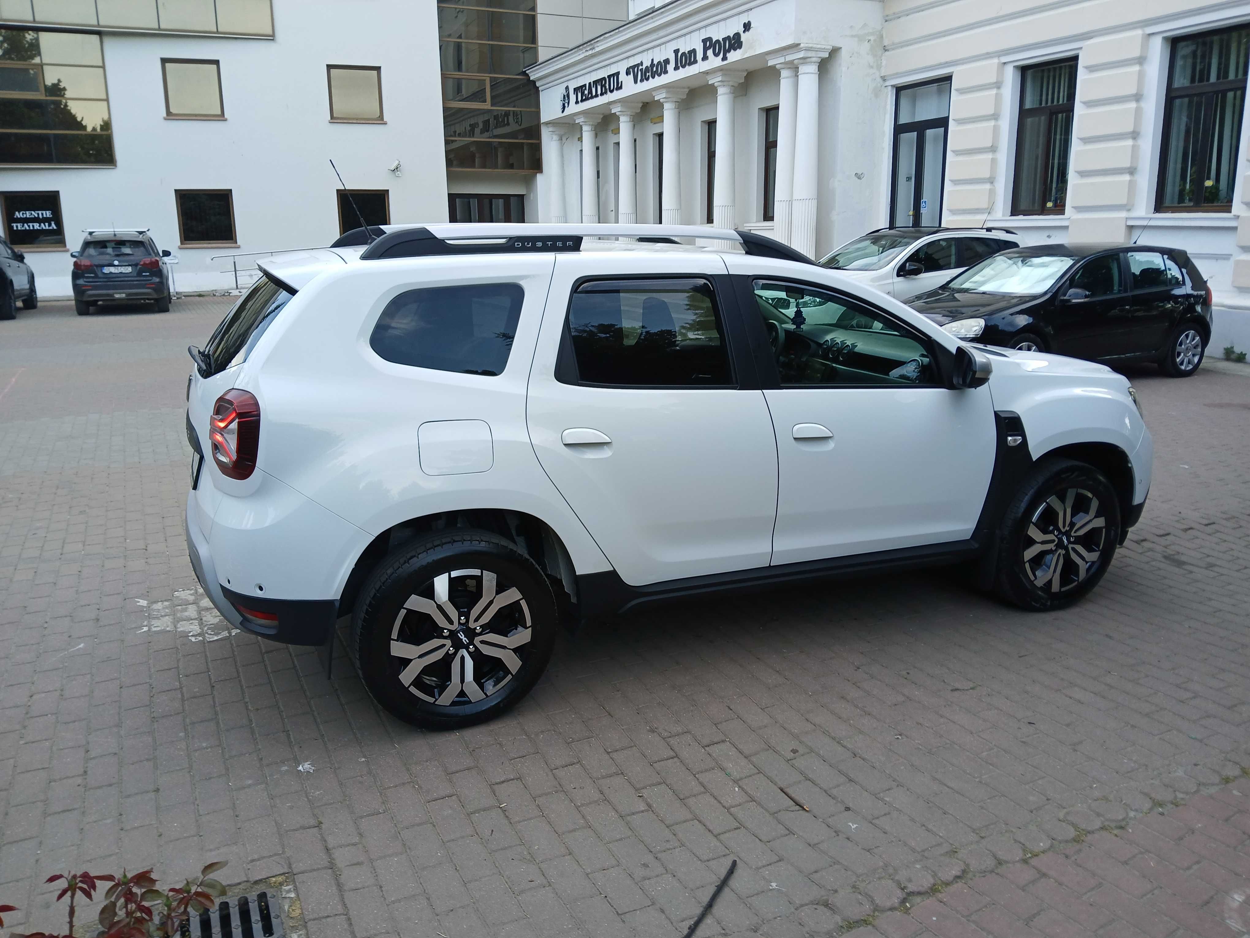 Dacia Duster 4x4, Variante