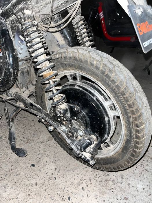 Aybi bor orqa mator almashtrsh kere 800 min rashoti bor qolgan hamma y