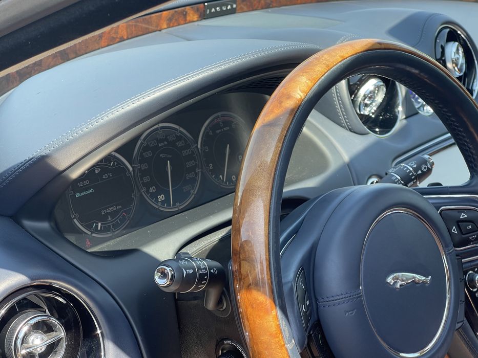 Jaguar xj long portofolio