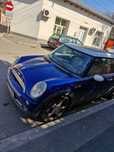 Se vinde mini cooper avariat (capita fata putin infundata)