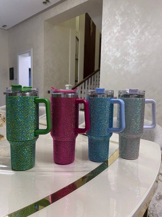 Термосы для взрослых и детские а также детские зонты