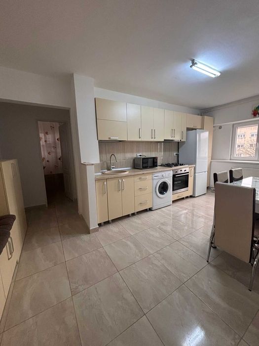 Dau in chirie apartament 2 camere, M17
