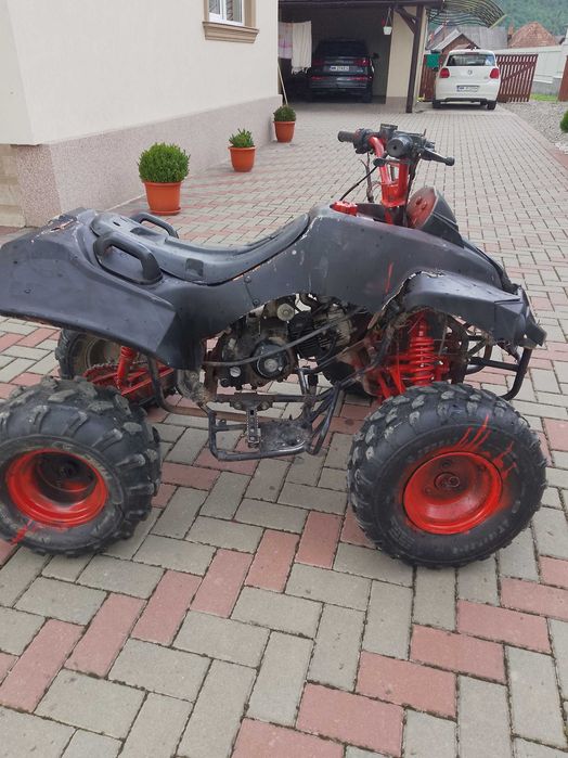 ATV Hummer 150 cauciucuri ne folosite aproape nou
