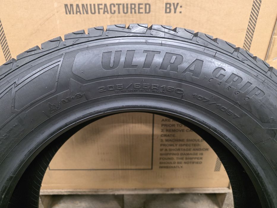 205/65/16C 4бр.GOODYEAR ULTRA GRIP CARGO 8PR 107/105T