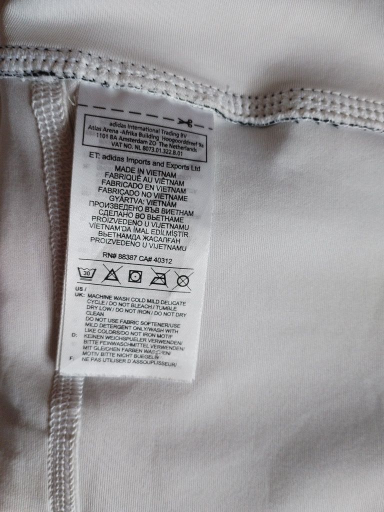 Adidas-L- дамски къси панталони