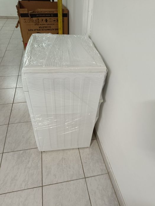 Vand mașina  de spălat  ieftina