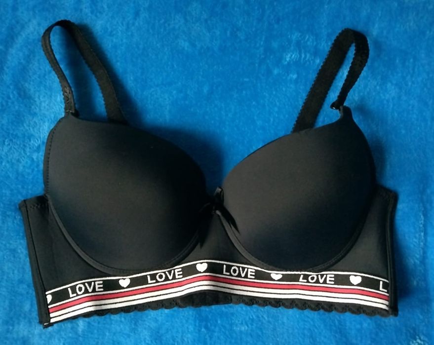 Продам спортивный бюстгальтер!