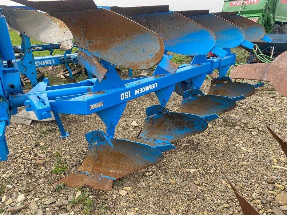 Pluguri cu 2,3 si 4 cormane