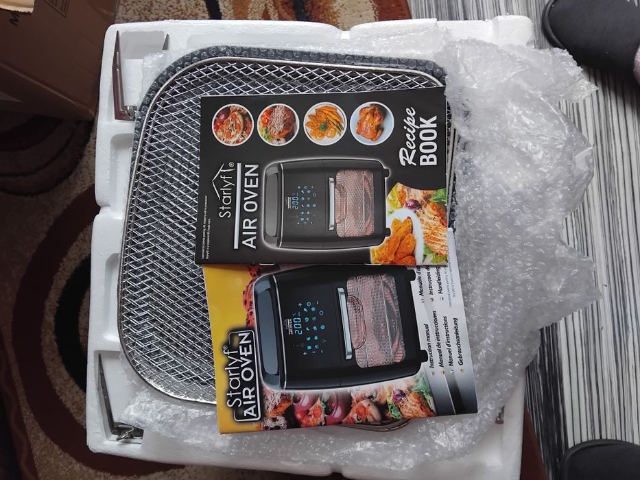 Vând cuptor electric