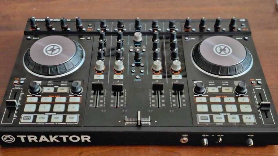 Traktro Kontrol s4 mk2