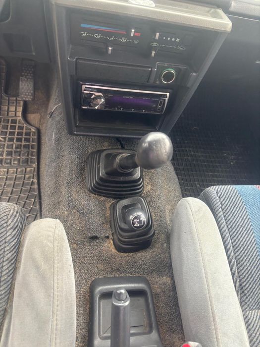 Vand Daihatsu Feroza
