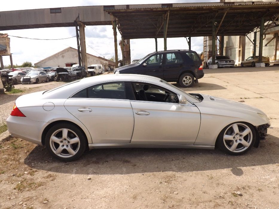 Dezmembrez mercedes cls 350 benzina w219/ dezmembrez mercedes cls320