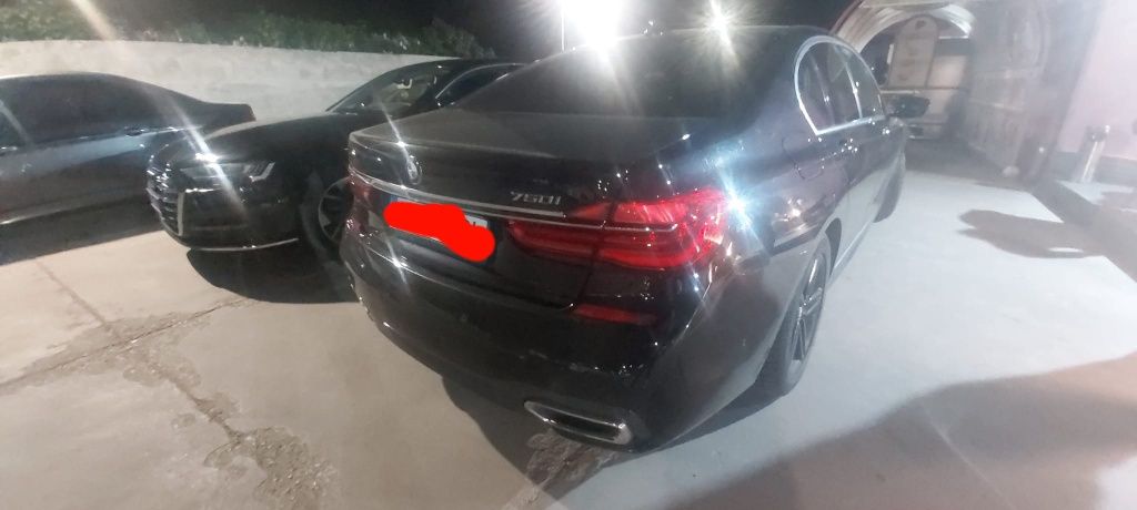 Bmw 750 i g12 2018 4.4