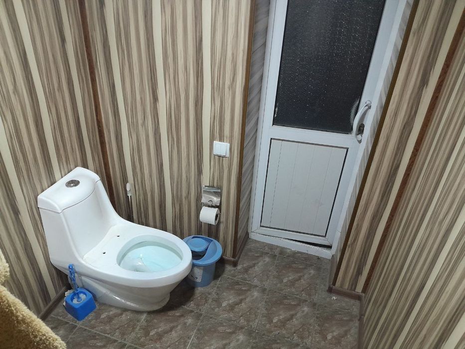 Qibray sentrda 3 xona uy uchaska ijaraga beriladi