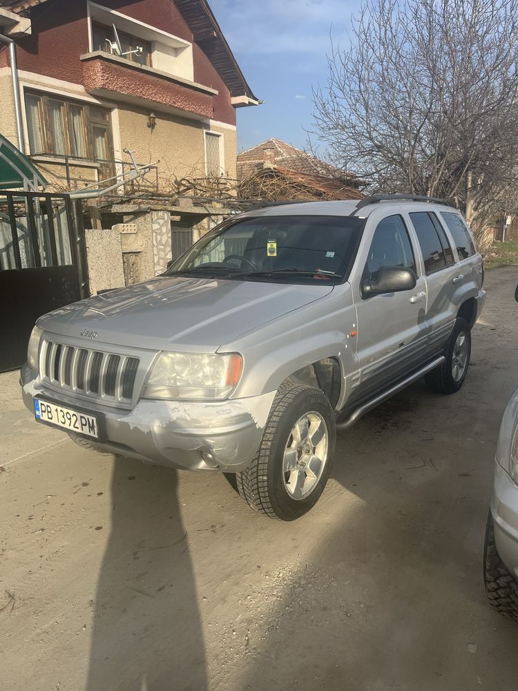 Продавам гранд чероки2.7 crd