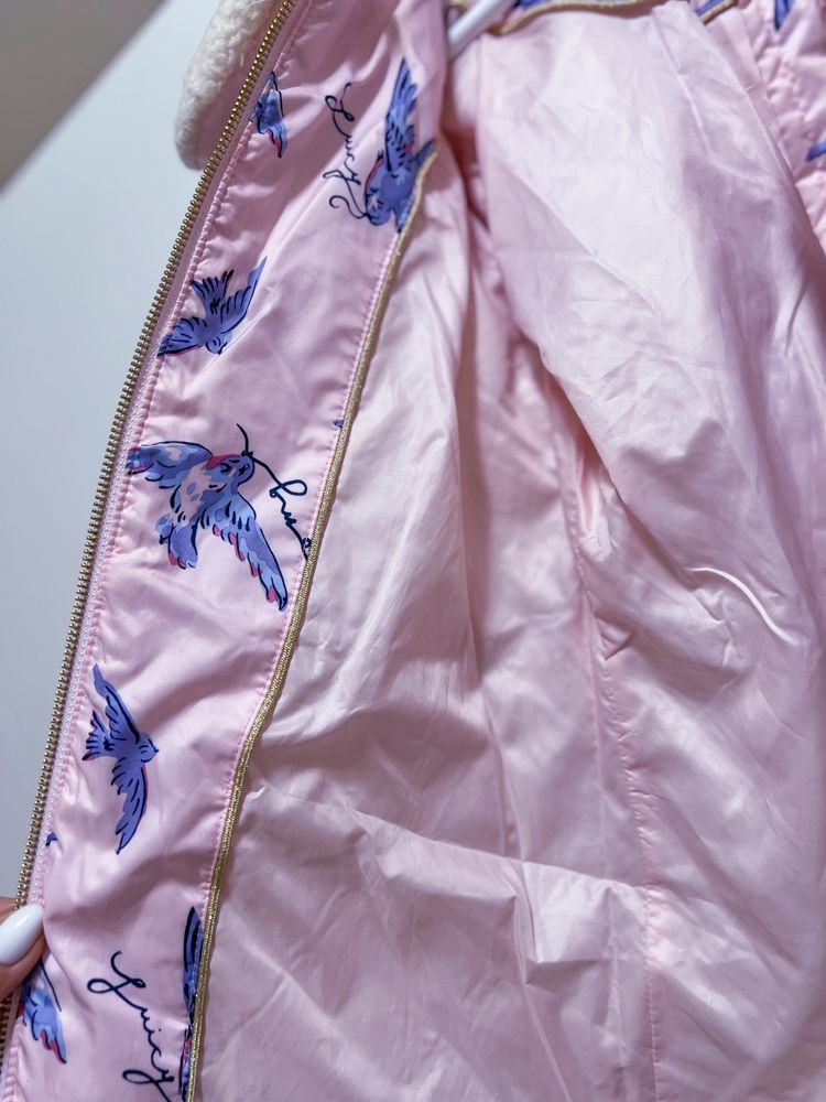 Яке Juicy Couture, 8 години