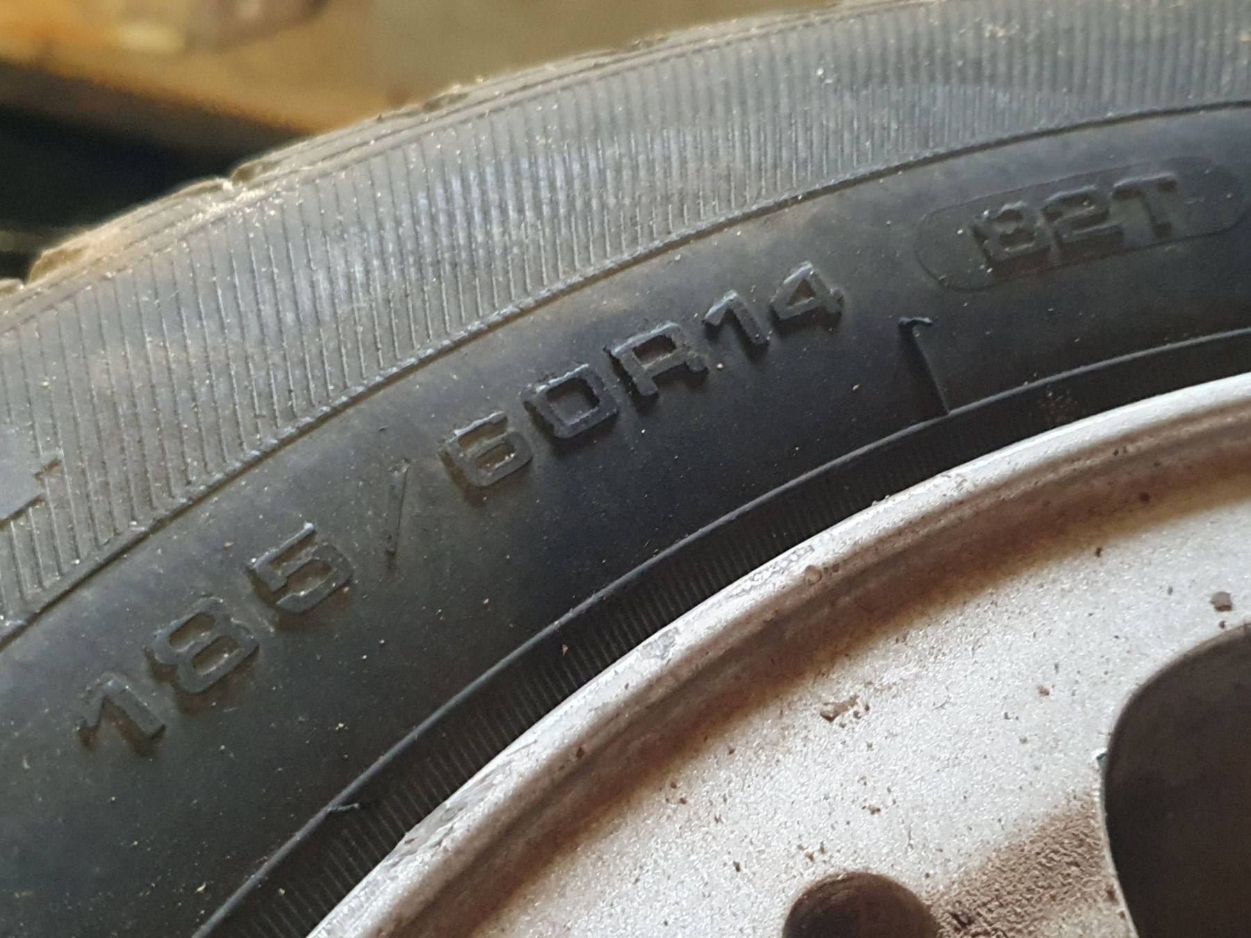 Алуминиеви джанти с гуми за Seat