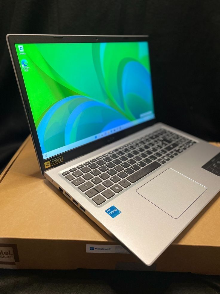 Ноутбук Acer все модели есть в наличии с гарантии, доставка бесплатно