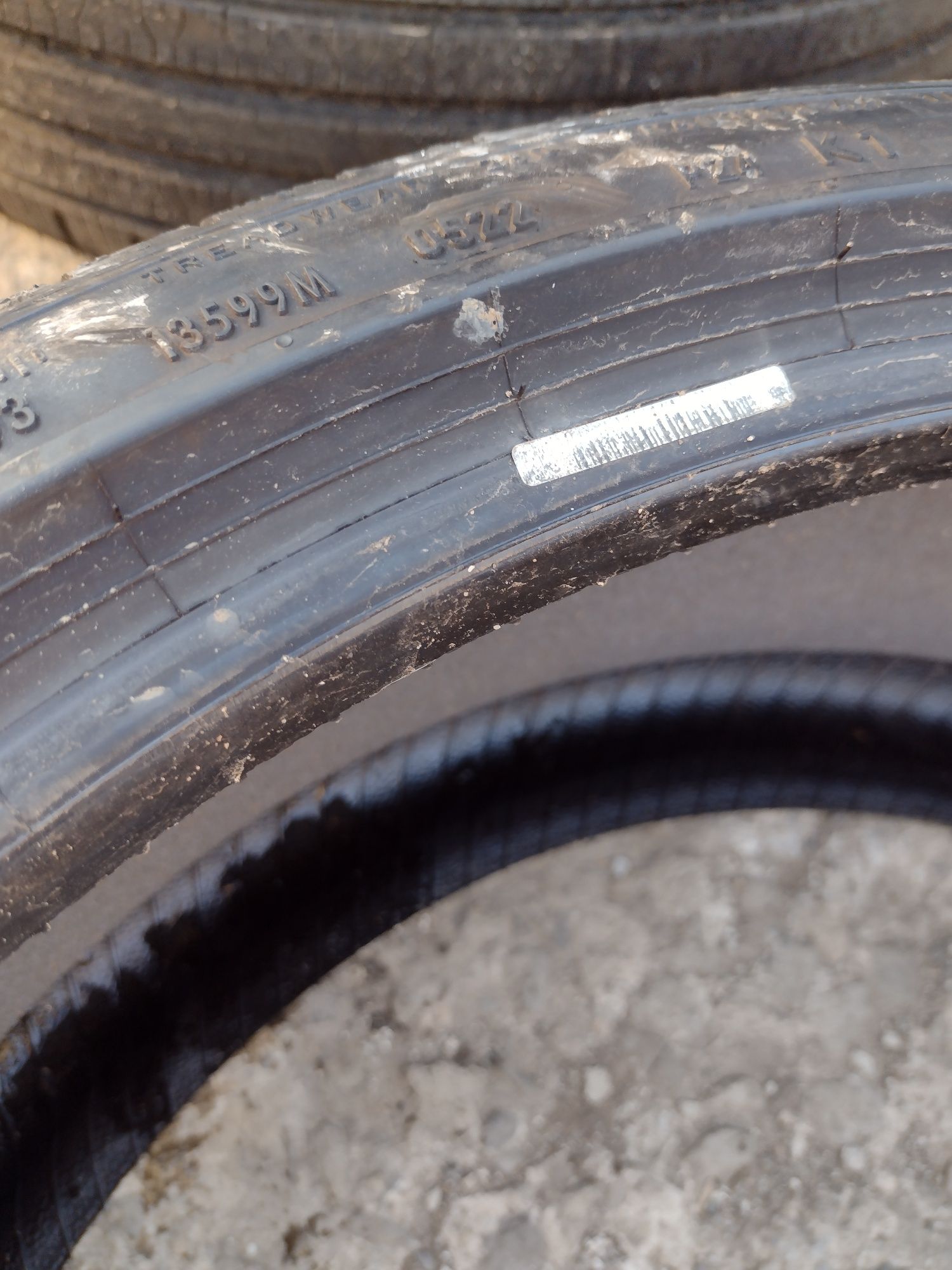 Перфектни 2бр.255/35/21 Pirelli dot0522