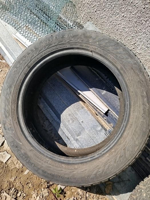 Шины Toyo / Nokian разнопарые 235/55/R18