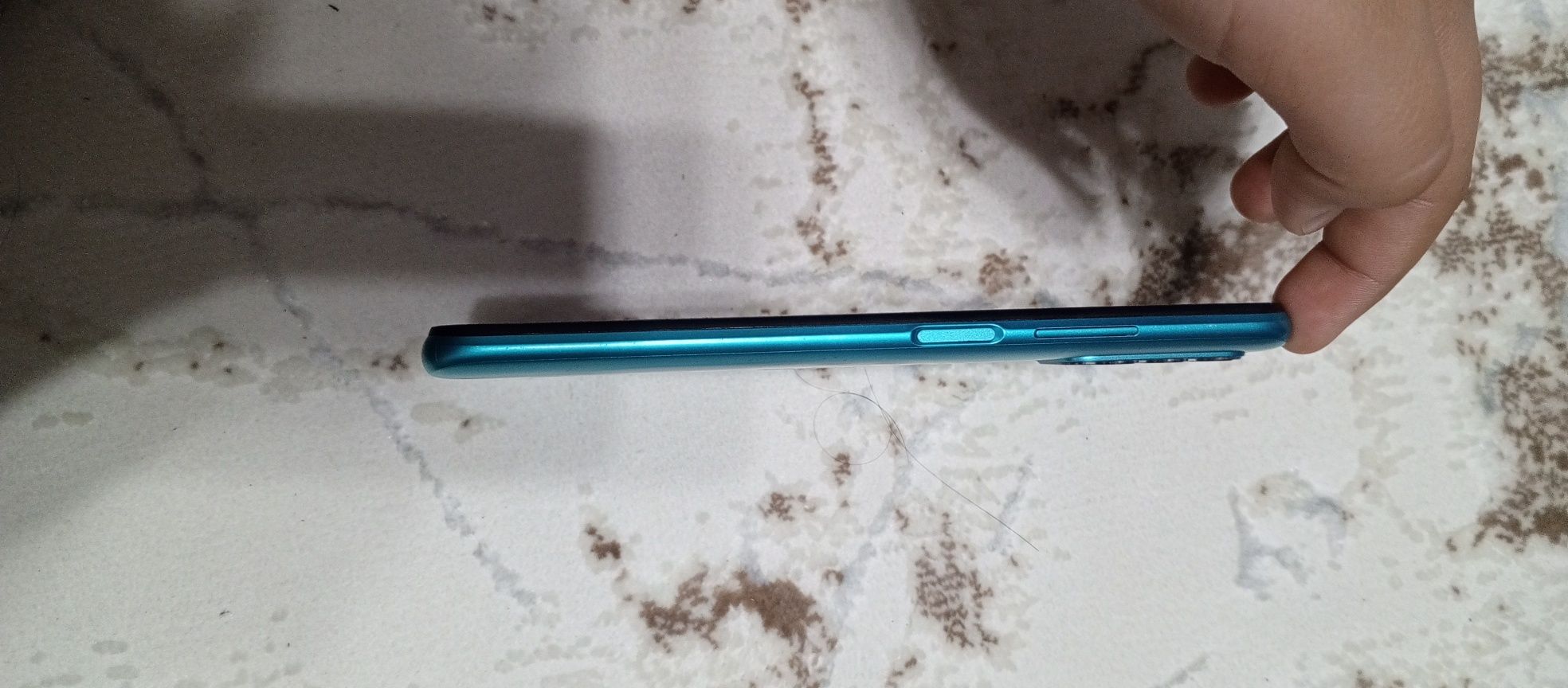 Срочно продаю телефон redmi 9T