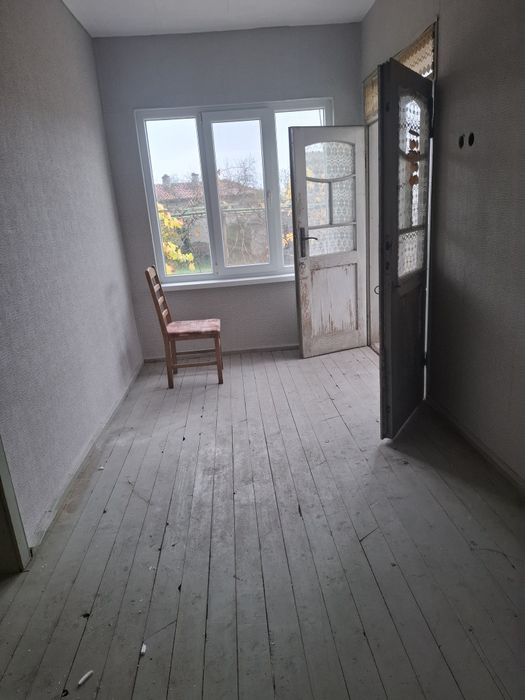 Продава се Къща в с. Долно Сахране, Област Стара Загора - 80 кв.м за 1625 €/кв.м - Снимка #6