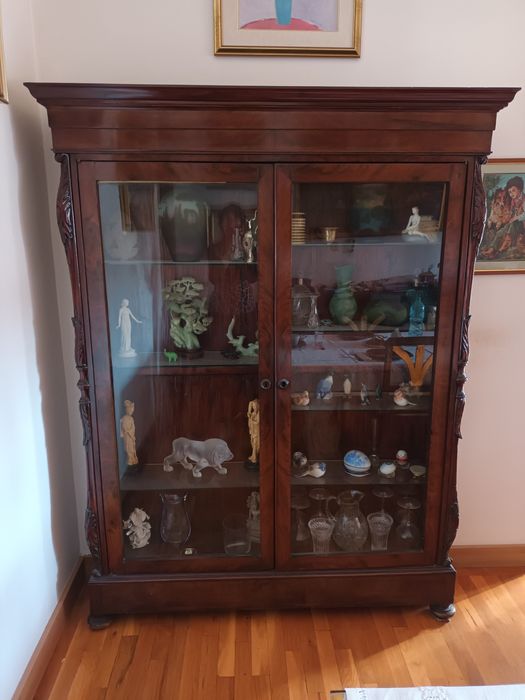 Vitrină din lemn mahon stil Biedermeier, anul 1900