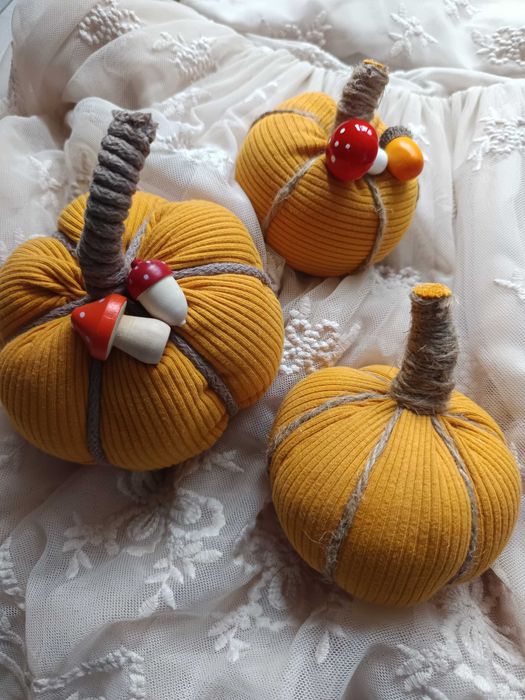 Ръчно изработени тикви за декорация