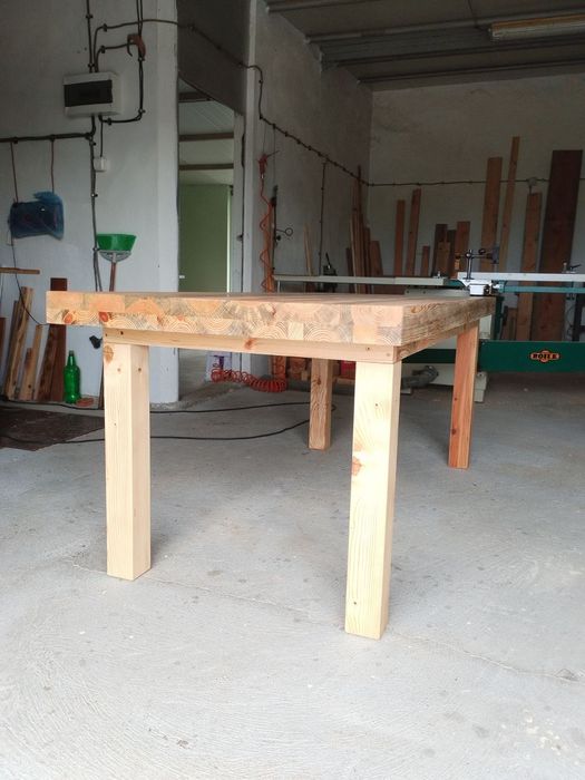 Маса масивна бял бор