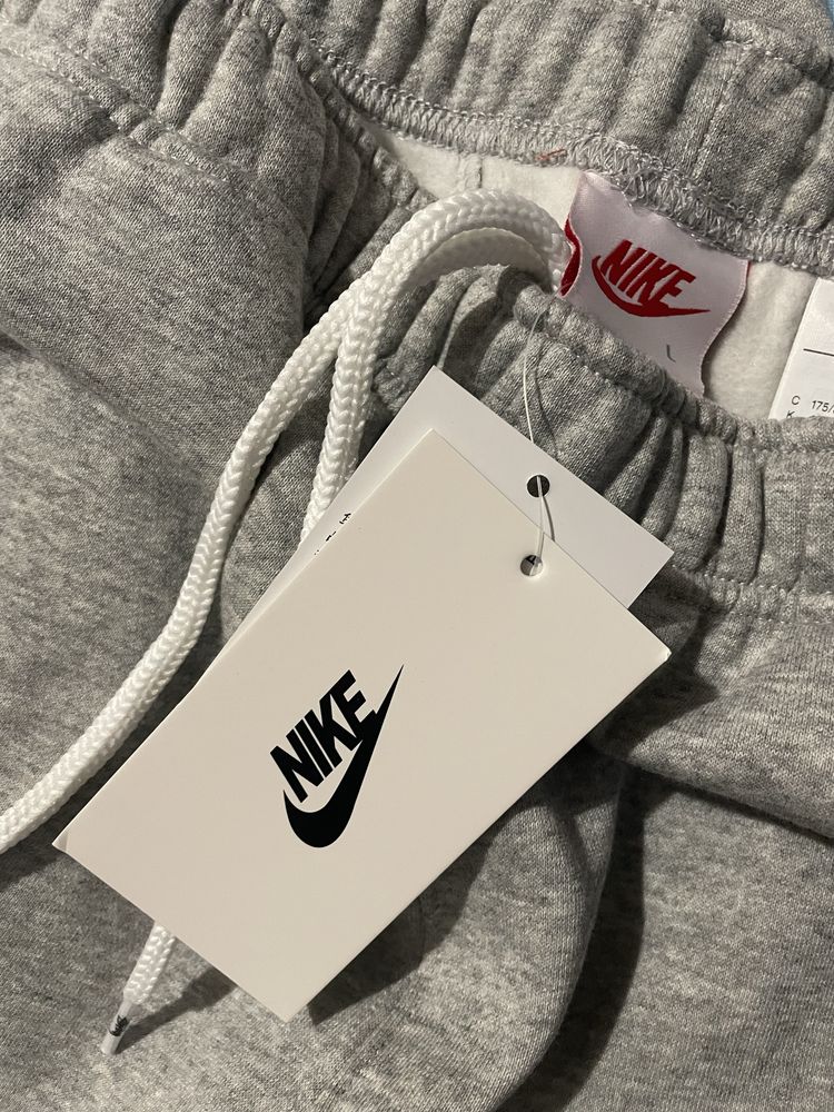 Nike x Stussy International