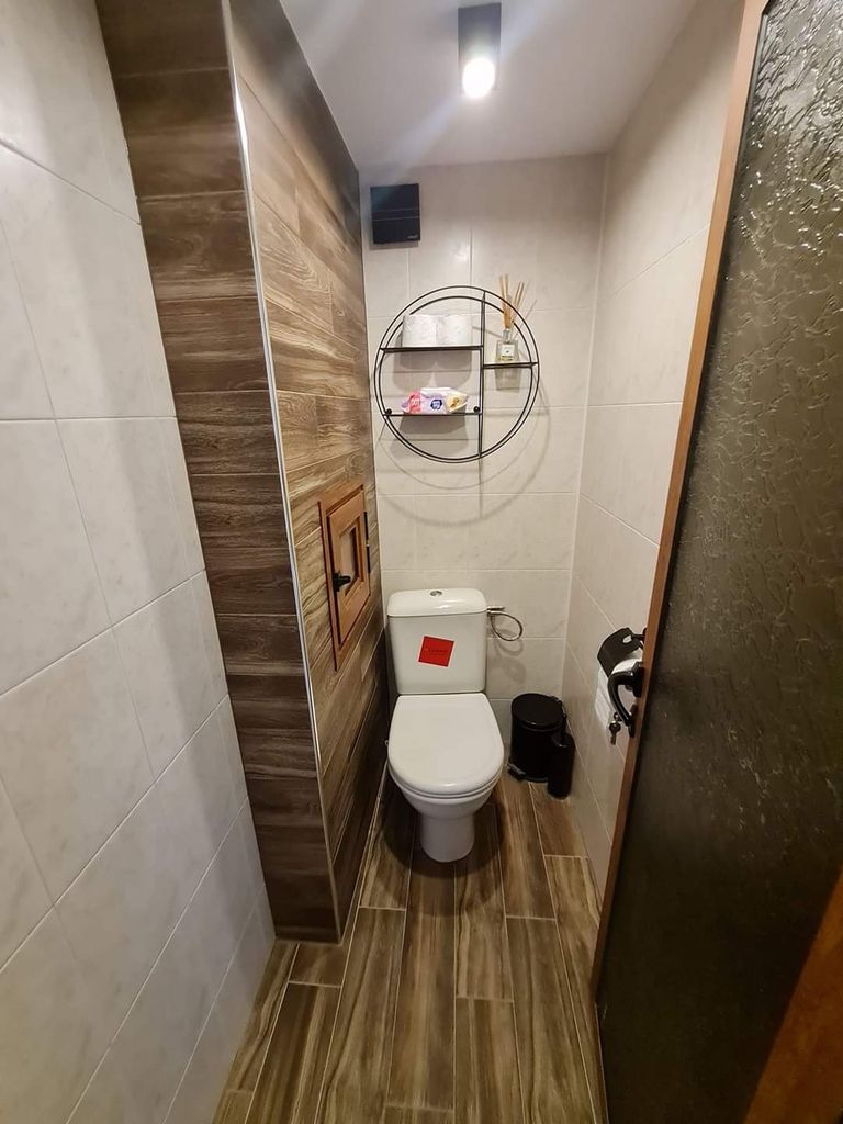 Продава се Тристаен апартамент в Сливен, Център - 90 кв.м за 1589 €/кв.м - Снимка #6