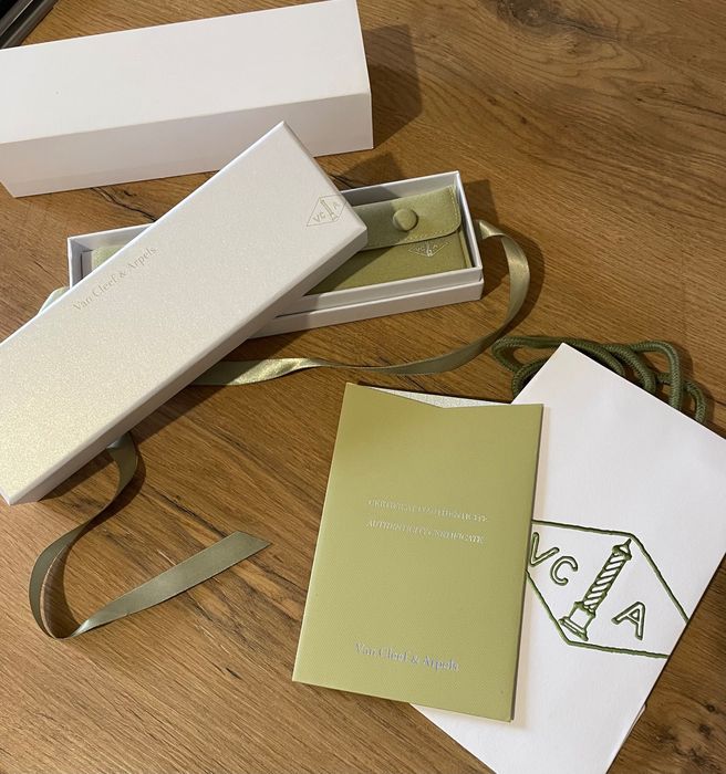 Van Cleef & Arpels - Bratara Gold Black (aur/negru)