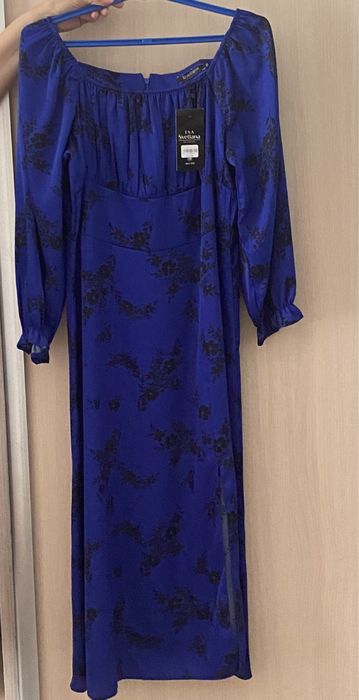 Продам платье 5000