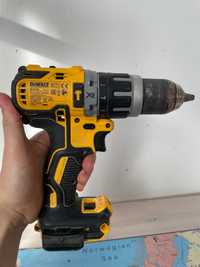 Masina de gaurit si insurubat cu percutie Dewalt DCD796 18V