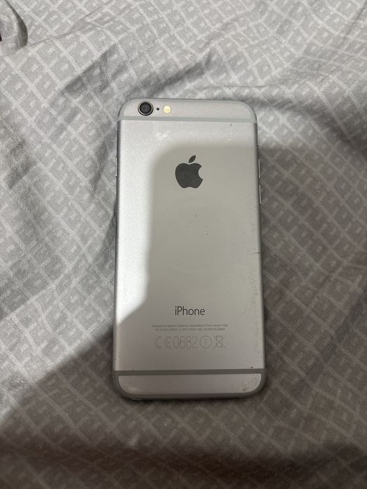 Продаю iPhone 6 — 32 ГБ